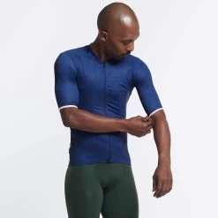 Navy Luna Floral SE Men's Jersey -Sport Vêtements Magasin 0034 mens luna floral se jersey navy front 2000x a30b168e e736 4635 adca e41a52912c0a