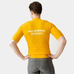 Bright Yellow Essential Men's Jersey -Sport Vêtements Magasin 20220210 PNS ESSENTIAL22 1055