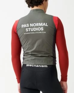 Dark Grey Mechanism Stow Away Gilet 7 Dark Grey Mechanism Stow Away Gilet -Sport Vêtements Magasin 20220217 PNS MECHANISM22 1021 pdp page