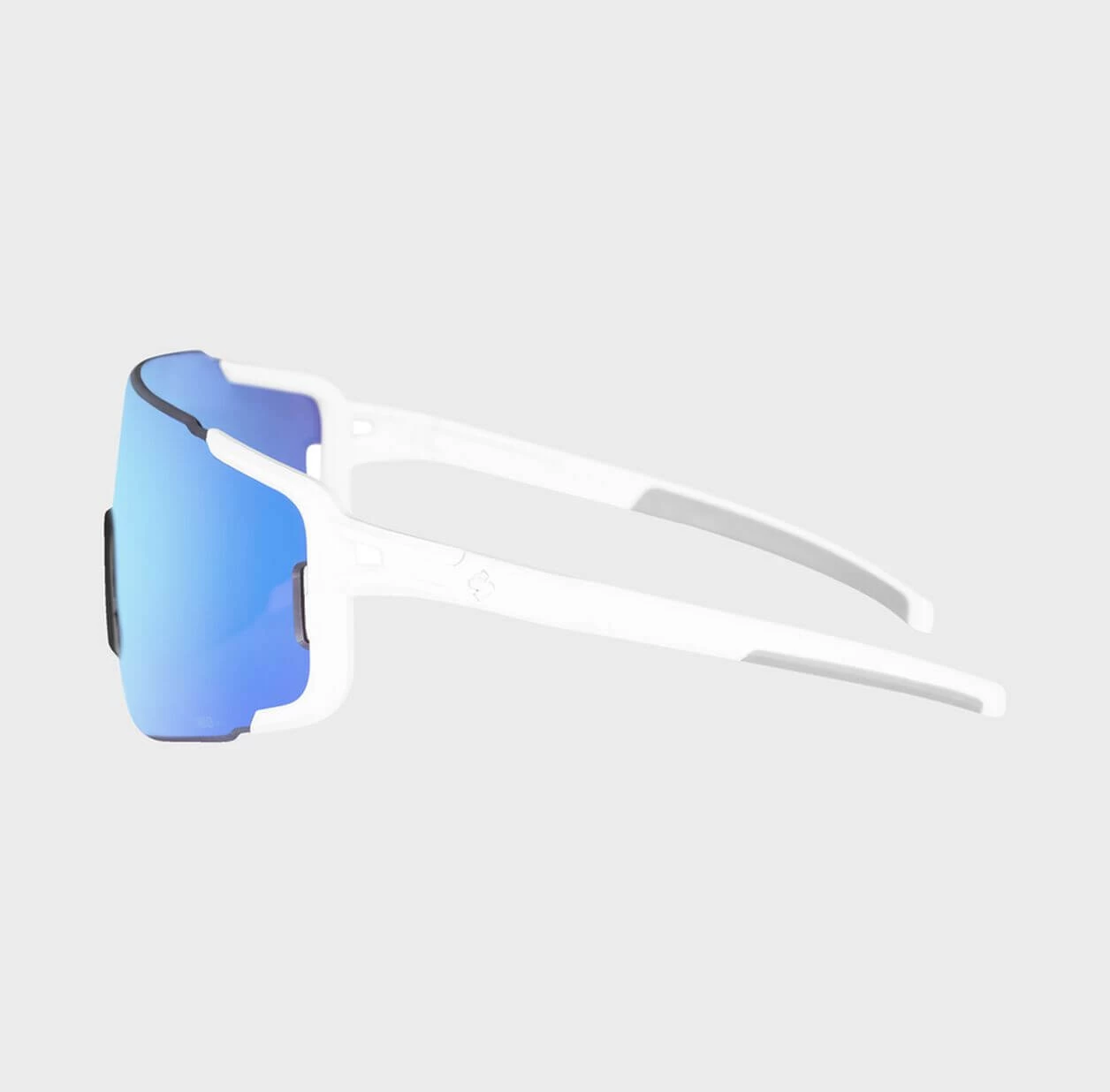 Sweet Protection Ronin Max RIG Reflect - Aquamarine / Satin White 6 Sweet Protection Ronin Max RIG Reflect - Aquamarine / Satin White – Image 4