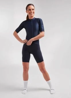 Black Essentials Team Women's Jersey -Sport Vêtements Magasin H Front 20.09.03 BSC TEAM F NAVY JERSEY SS 0002