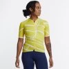 Gold Yellow Block Print SE Women's Jersey 2 Gold Yellow Block Print SE Women's Jersey -Sport Vêtements Magasin womens block print se jersey lemon front 1200x aa52e76e afbb 4ab3 b916 cf7adf0193f2